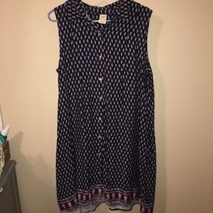 Short sleeve dress